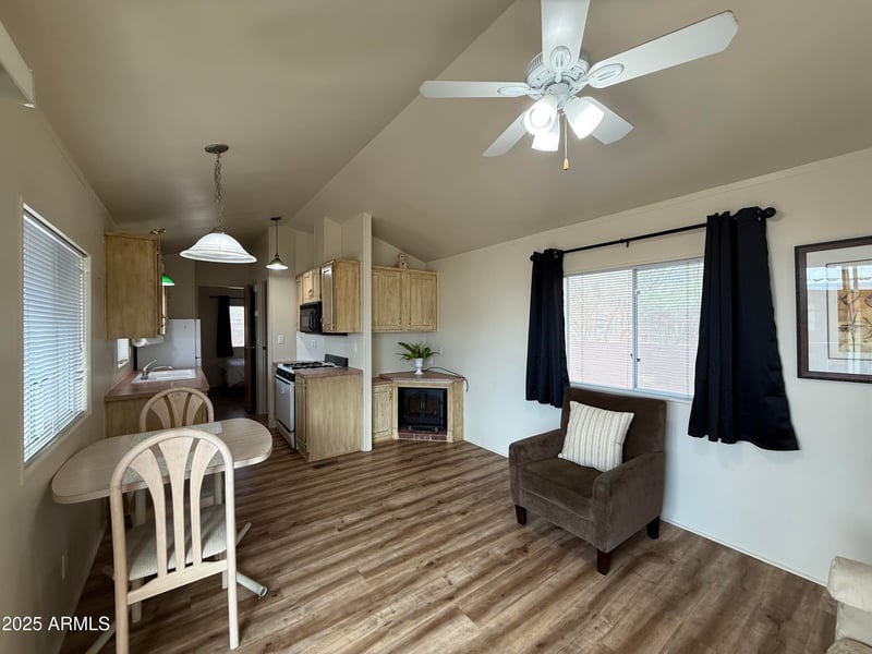 929 Delaware Dr #28, Apache Junction, AZ 85120