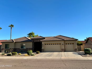 929 Derby Dr, Tempe, AZ 85284