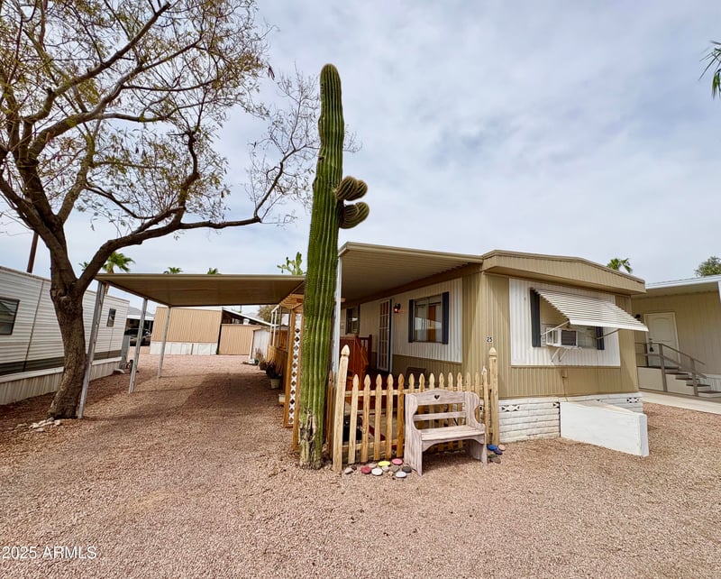 929 N Delaware Dr #25, Apache Junction, AZ 85120