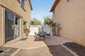 929 S Deerfield Ln, Gilbert, AZ 85296