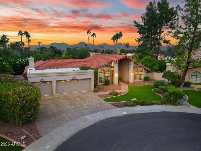 9290 99th Way, Scottsdale, AZ 85258