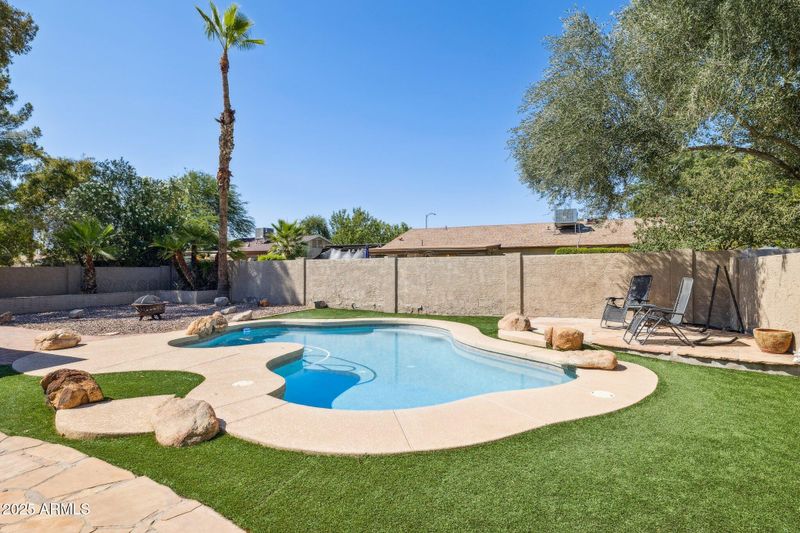 9290 E Kalil Dr, Scottsdale, AZ 85260