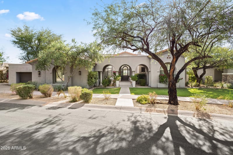 9290 Thompson Peak Pw #102, Scottsdale, AZ 85255