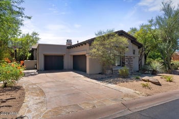 9290 E Thompson Peak Pw #135, Scottsdale, AZ 85255