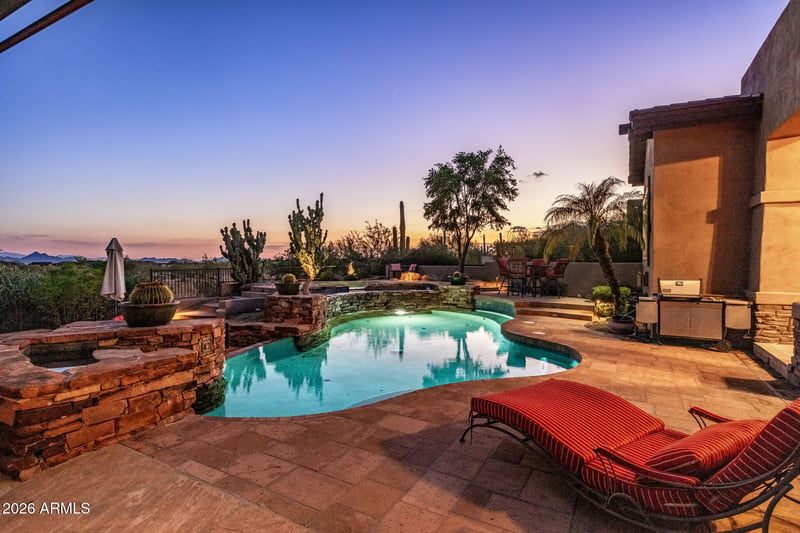9290 Thompson Peak Pw #247, Scottsdale, AZ 85255