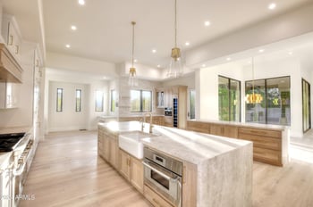 9290 E Thompson Peak Pw #415, Scottsdale, AZ 85255