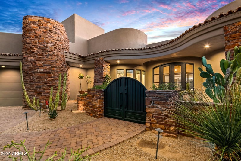 9290 E Thompson Peak Pw #417, Scottsdale, AZ 85255
