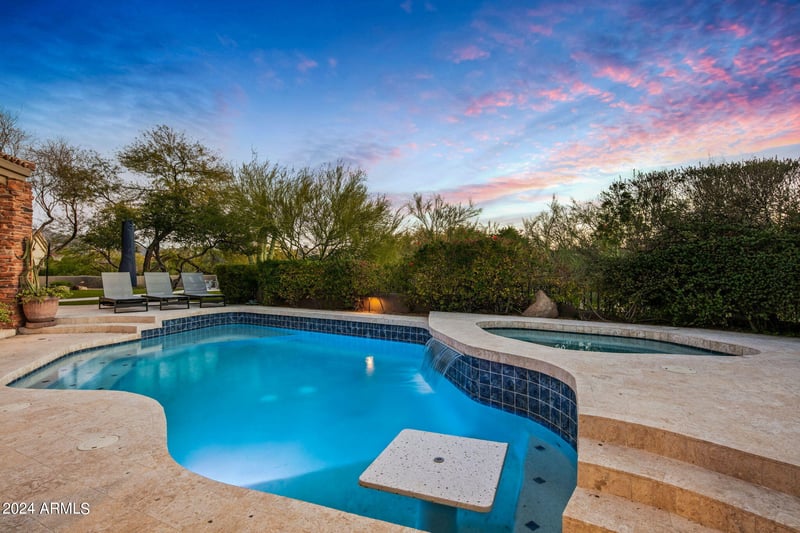 9290 E Thompson Peak Pw #417, Scottsdale, AZ 85255