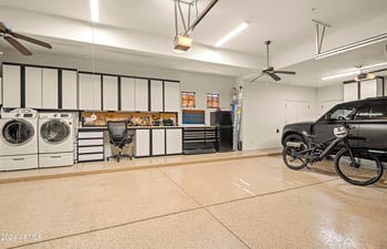 9290 E Thompson Peak Pw #443, Scottsdale, AZ 85255