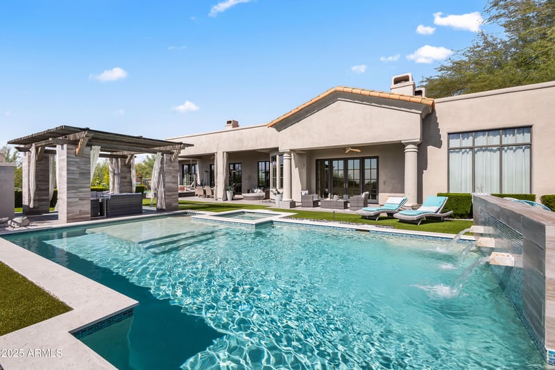 9290 Thompson Peak Pw #102, Scottsdale, AZ 85255