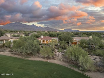 9290 Thompson Peak Pw #142, Scottsdale, AZ 85255