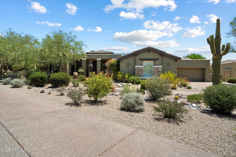 9290 Thompson Peak Pw #153, Scottsdale, AZ 85255