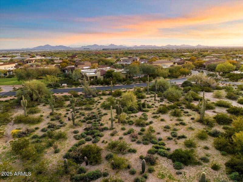 9290 Thompson Peak Pw #401, Scottsdale, AZ 85255