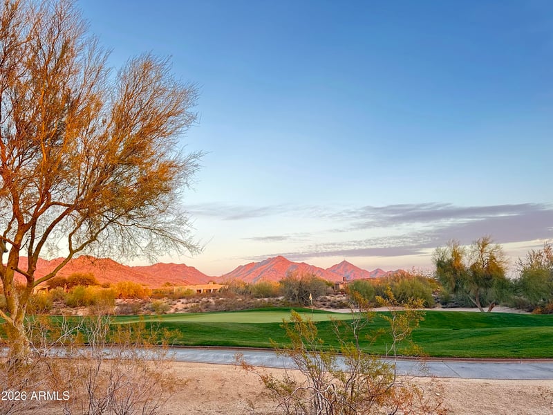 9290 Thompson Peak Pw #401, Scottsdale, AZ 85255