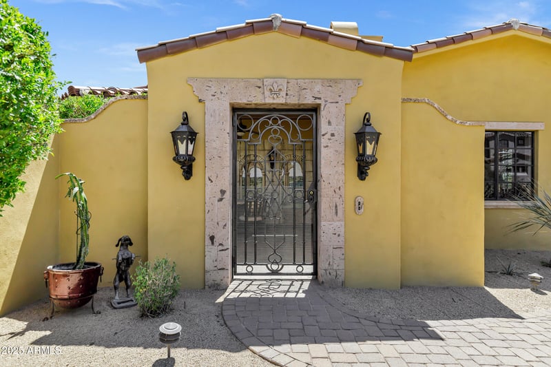 9290 Thompson Peak Pw #409, Scottsdale, AZ 85255