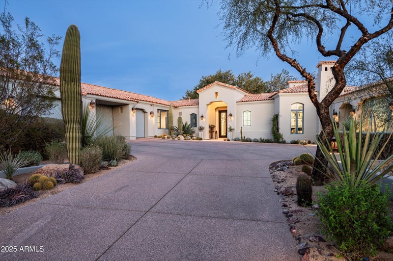 9290 Thompson Peak Pw #422, Scottsdale, AZ 85255