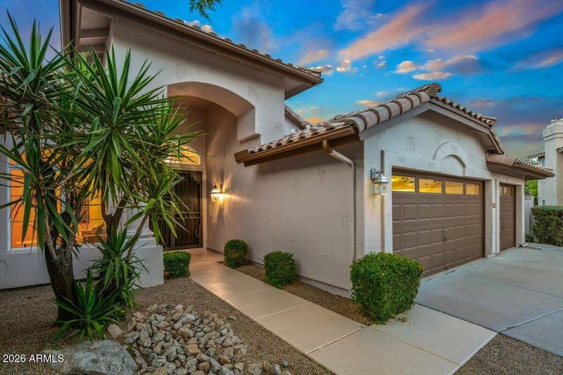 9294 E Palm Tree Dr, Scottsdale, AZ 85255
