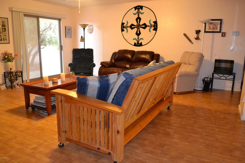 93 E 14th Ave, Apache Junction, AZ 85119