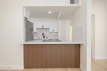 930 Dobson Rd #80, Mesa, AZ 85202