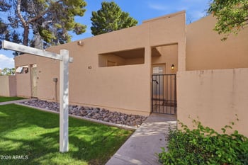 930 Dobson Rd #83, Mesa, AZ 85202