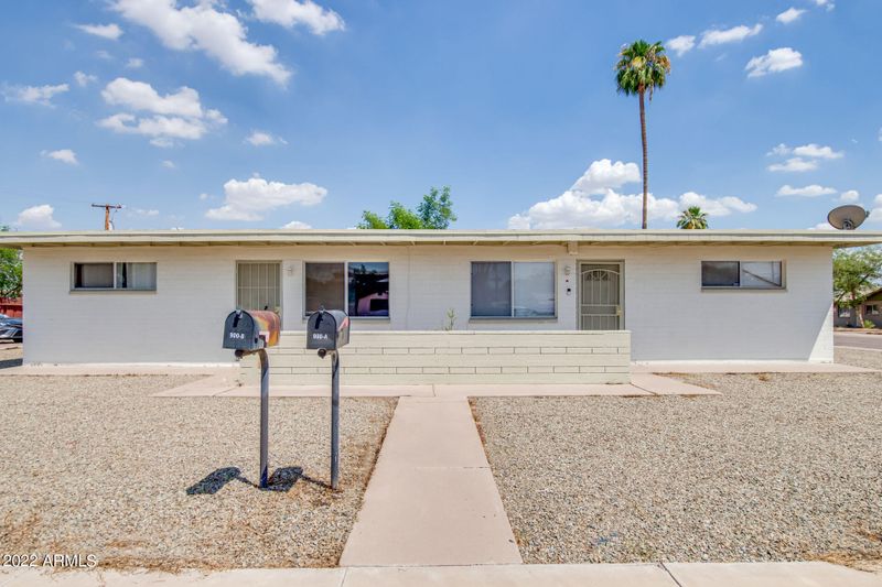 930 E Henry St, Tempe, AZ 85281