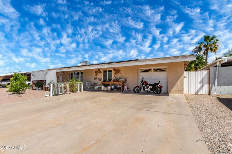 930 Friar Ave, Apache Junction, AZ 85119