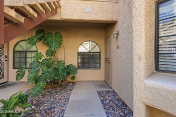 930 N Mesa Dr #1063, Mesa, AZ 85201