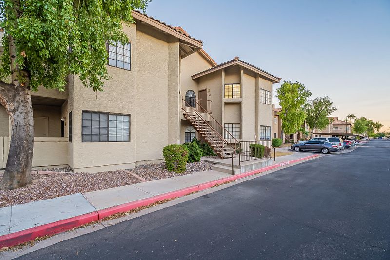 930 N Mesa Dr #2065, Mesa, AZ 85201