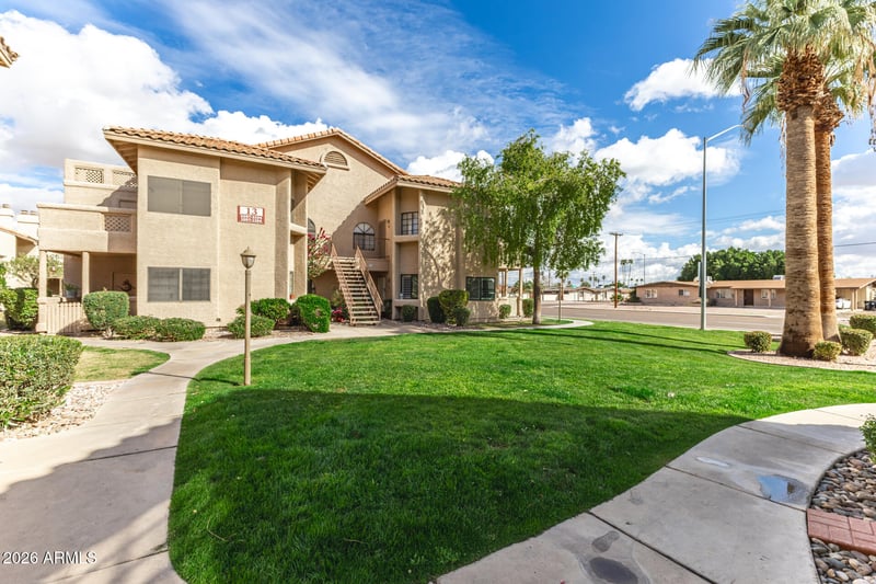930 N Mesa Dr #2104, Mesa, AZ 85201