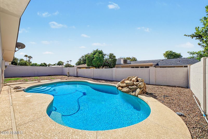 930 S Roslyn Pl, Mesa, AZ 85208
