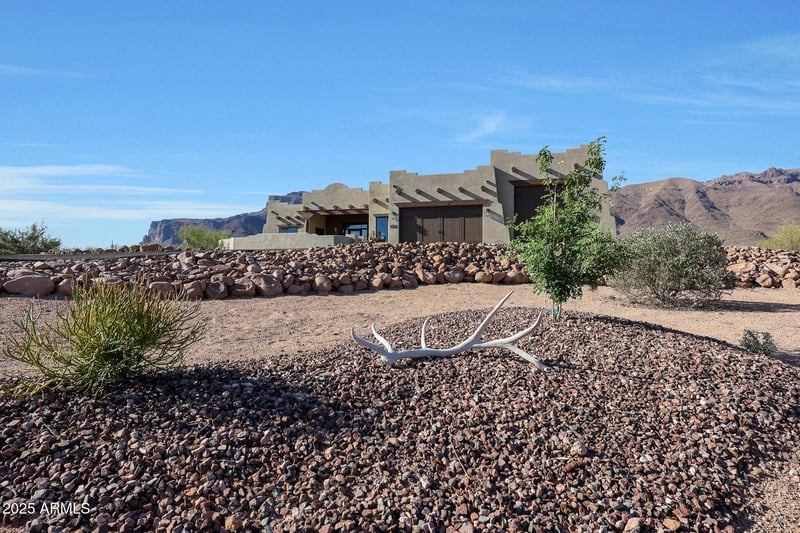 9300 Bunny Ear Ln, Gold Canyon, AZ 85118
