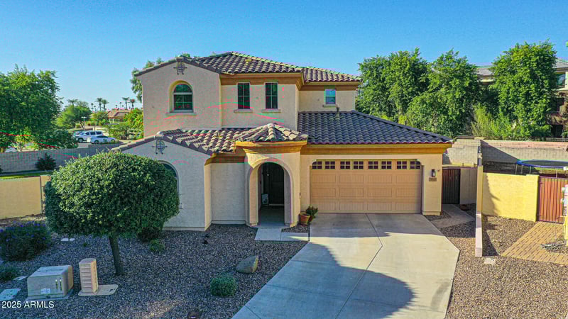 9300 Wood Dr, Peoria, AZ 85381