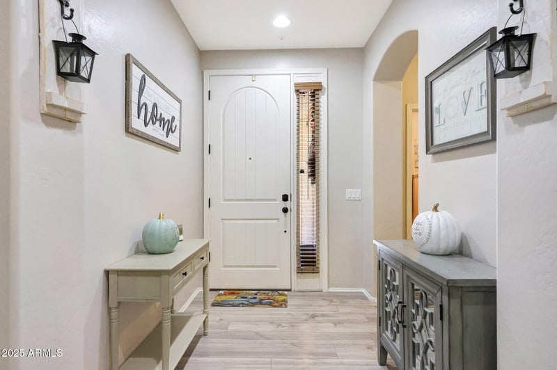 9300 Wood Dr, Peoria, AZ 85381