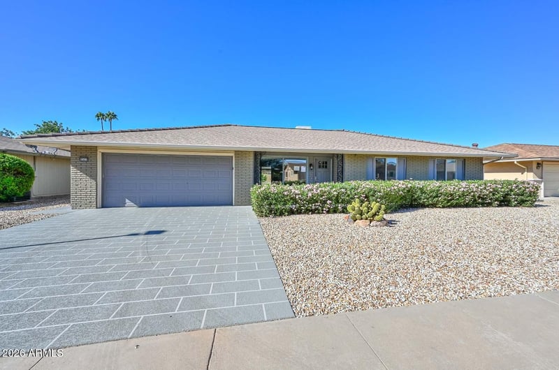 9301 W Glen Oaks Cir N, Sun City, AZ 85351