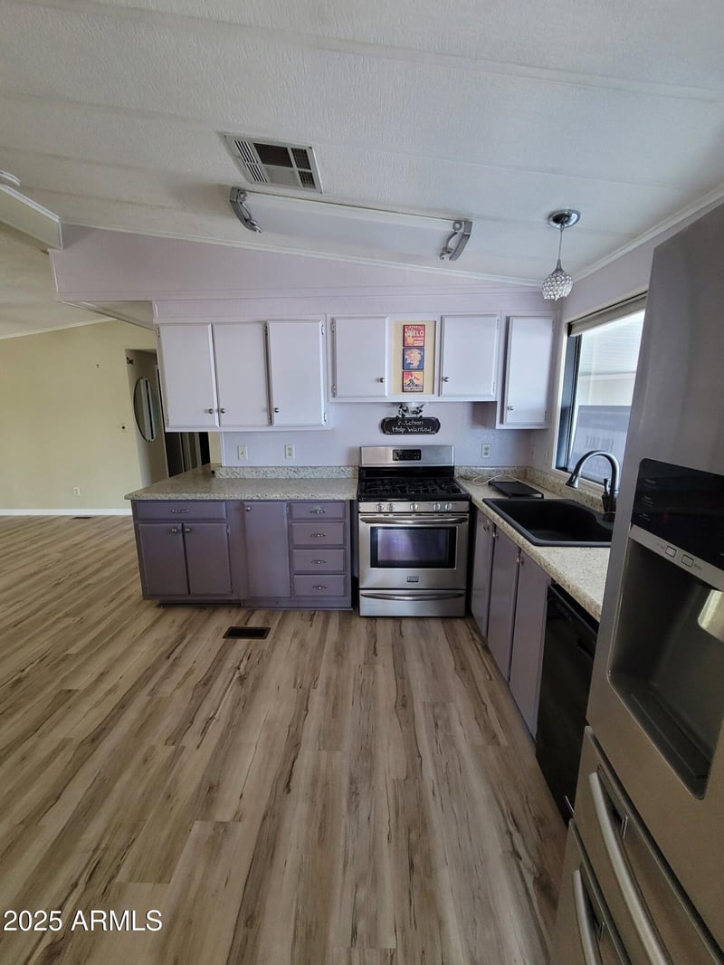 9302 Broadway Rd #115, Mesa, AZ 85208