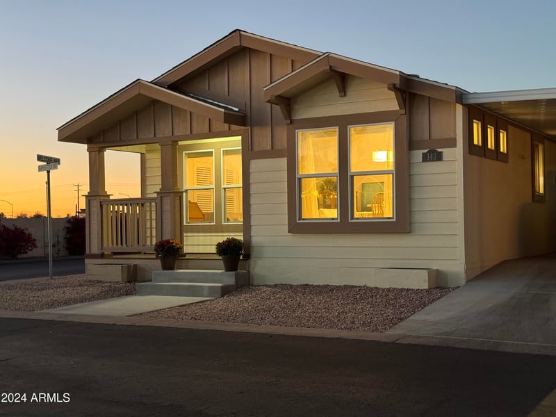 9302 Broadway Rd 147 --, Mesa, AZ 85208