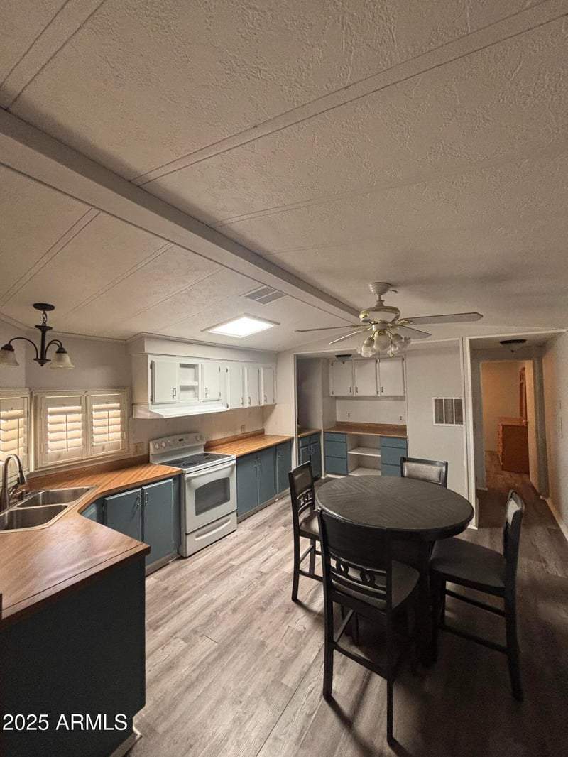 9302 Broadway Rd #77, Mesa, AZ 85208