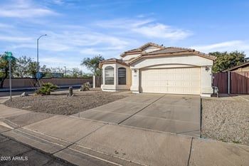 9302 Plana Ave, Mesa, AZ 85212