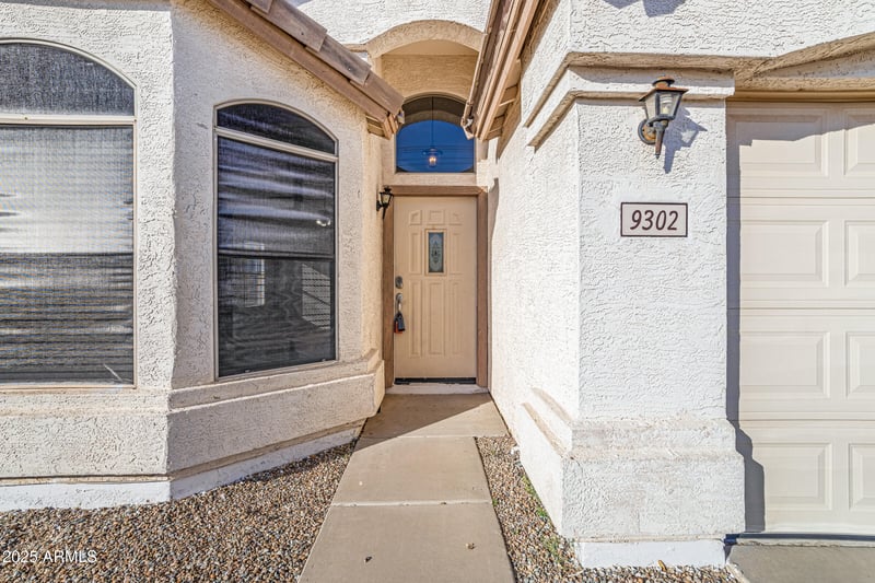 9302 Plana Ave, Mesa, AZ 85212