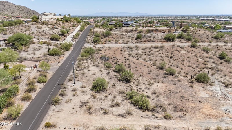 9303 Briles Rd #4, Peoria, AZ 85383