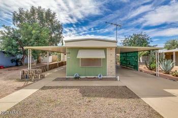 9303 Edgewood Ave, Mesa, AZ 85208