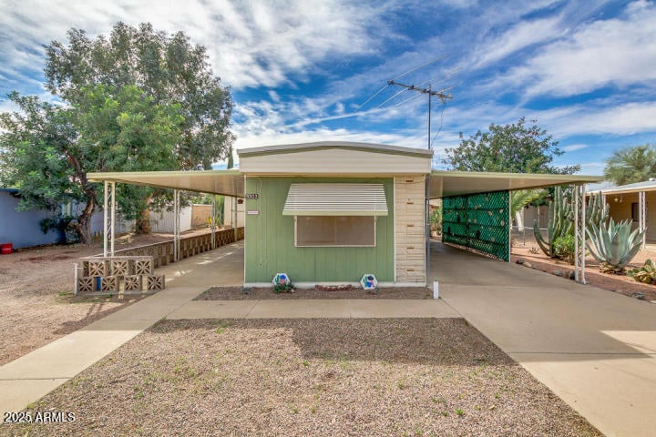 9303 Edgewood Ave, Mesa, AZ 85208