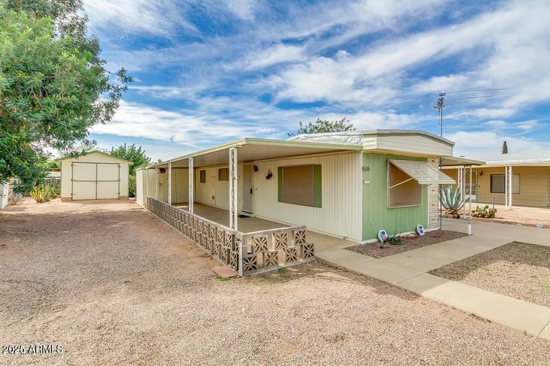 9303 Edgewood Ave, Mesa, AZ 85208