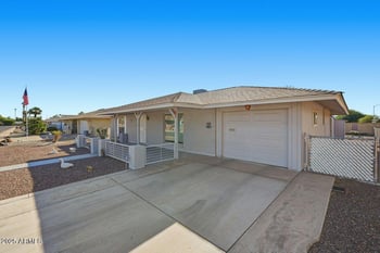 9307 Arrowhead Dr, Sun, AZ 85351