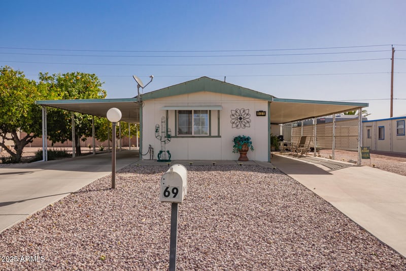 931 91st Pl, Mesa, AZ 85208