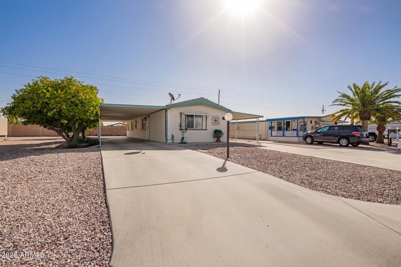 931 91st Pl, Mesa, AZ 85208