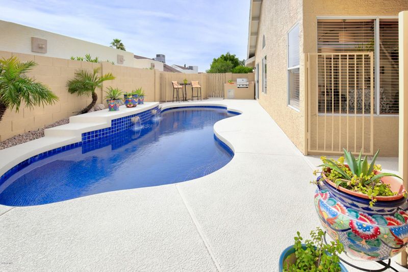 931 E Annette Dr, Phoenix, AZ 85022