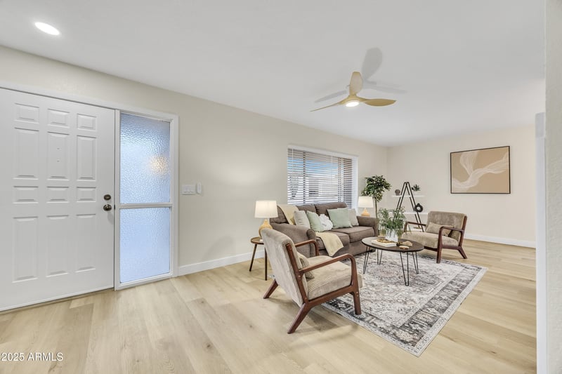 931 Villa Rita Dr, Phoenix, AZ 85022