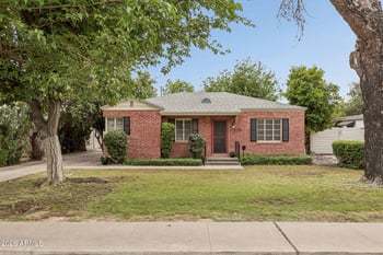 931 Mackenzie Dr, Phoenix, AZ 85013