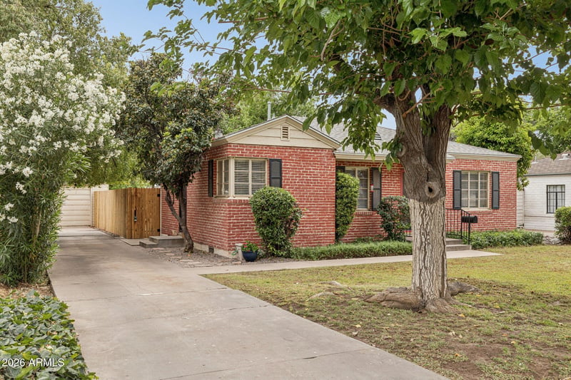 931 W Mackenzie Dr, Phoenix, AZ 85013